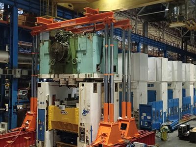 Umsiedlung einer mechanischen Presse in Tychy
